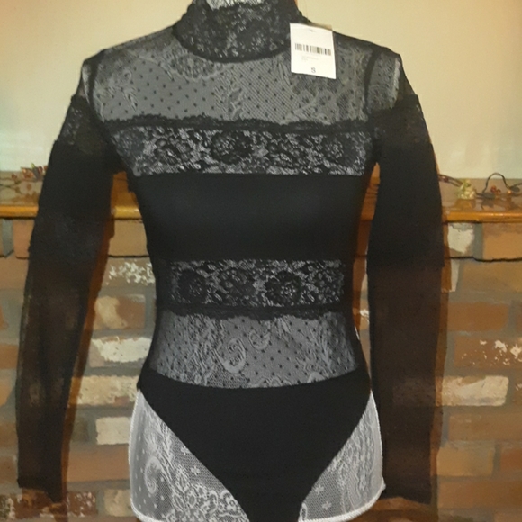 Sheer lace combo bodysuit NEW! - Picture 4 of 6